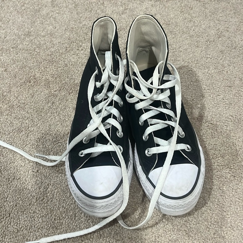 Platform Converse - Barely Worn - Size 6